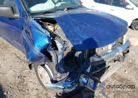 2005 GMC Canyon Sle from USA, damaged, VIN 1GTDS136958242117